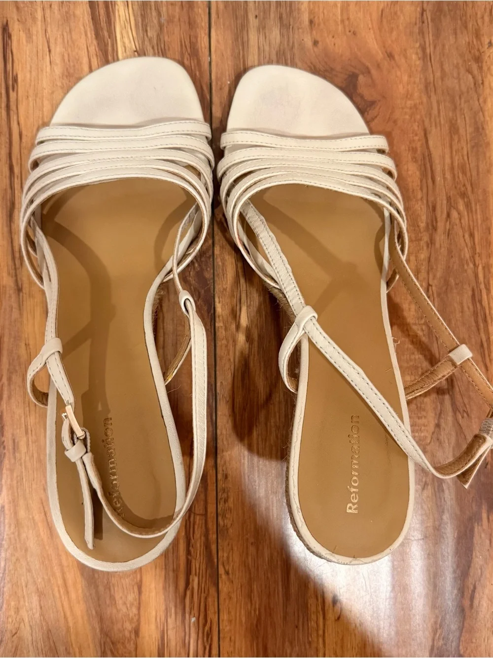 Reformation Strappy Wedge Sandals in Cream 7.5